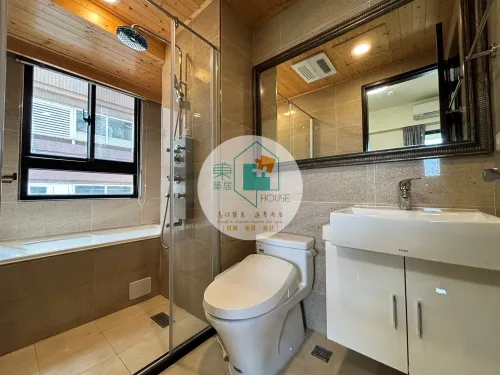 Apartment for rent TWD 29 800 - Section 2, Yonghua Road - 3 bedrooms