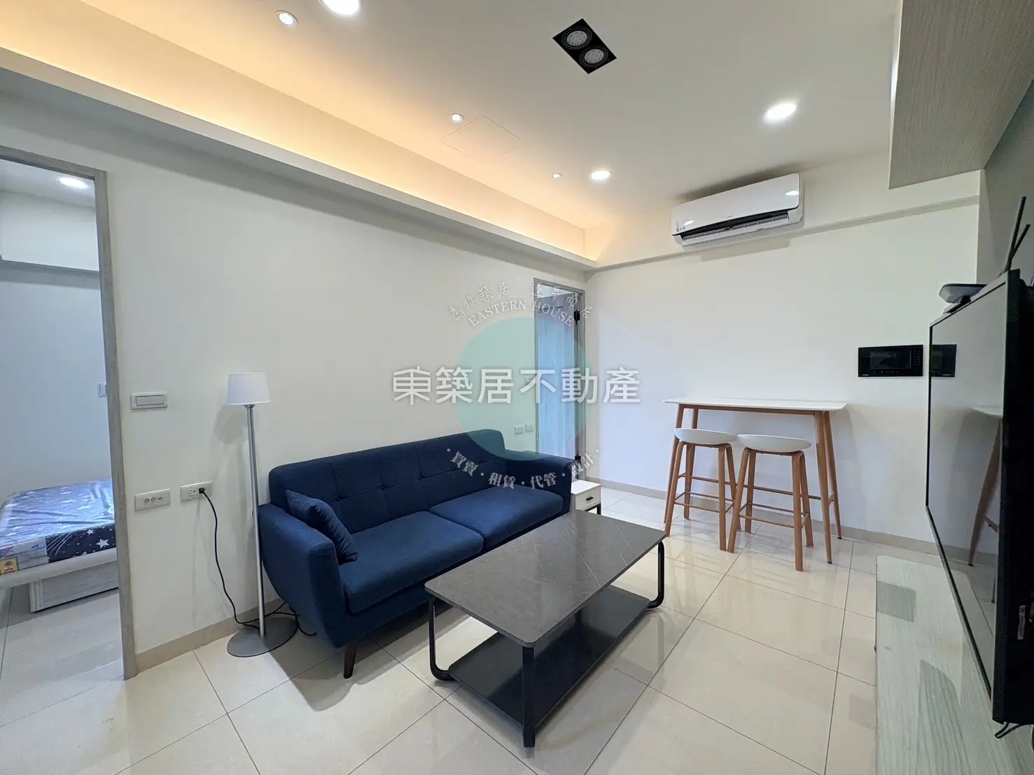 2 bedrooms apartment for rent in Anping District, Tainan City | NT$ 23 800 | 13 ping slide 1