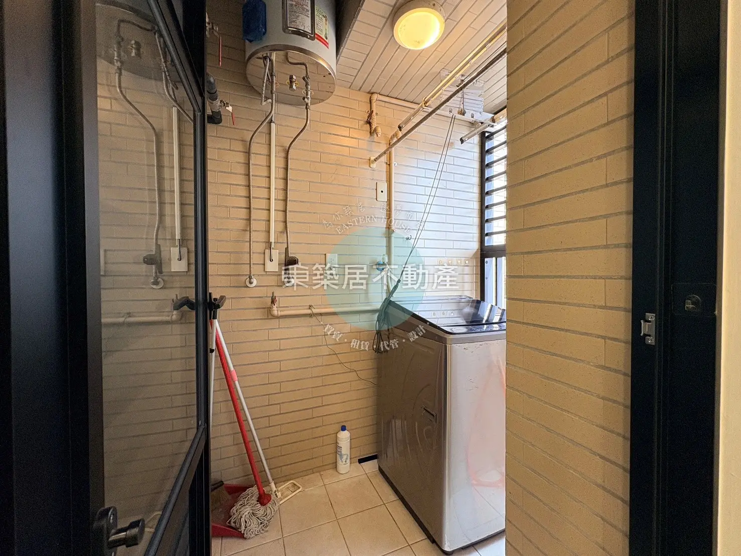 2 bedrooms apartment for rent in Anping District, Tainan City | NT$ 23 800 | 13 ping slide 11
