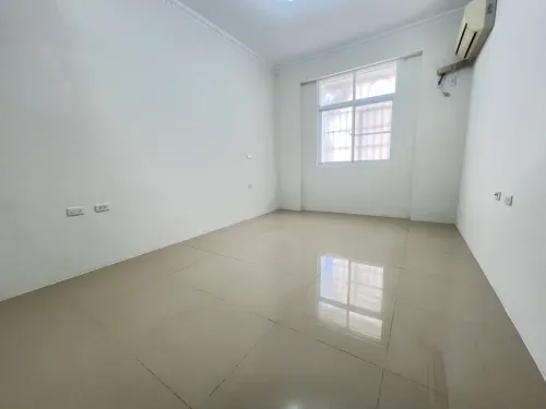 35 bedrooms townhouse for sale in Sanmin District, Kaohsiung City | NT$ 14 800 000 | 22 ping slide 11