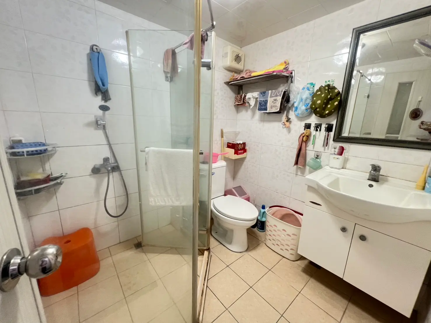 35 bedrooms townhouse for sale in Sanmin District, Kaohsiung City | NT$ 14 800 000 | 22 ping slide 6