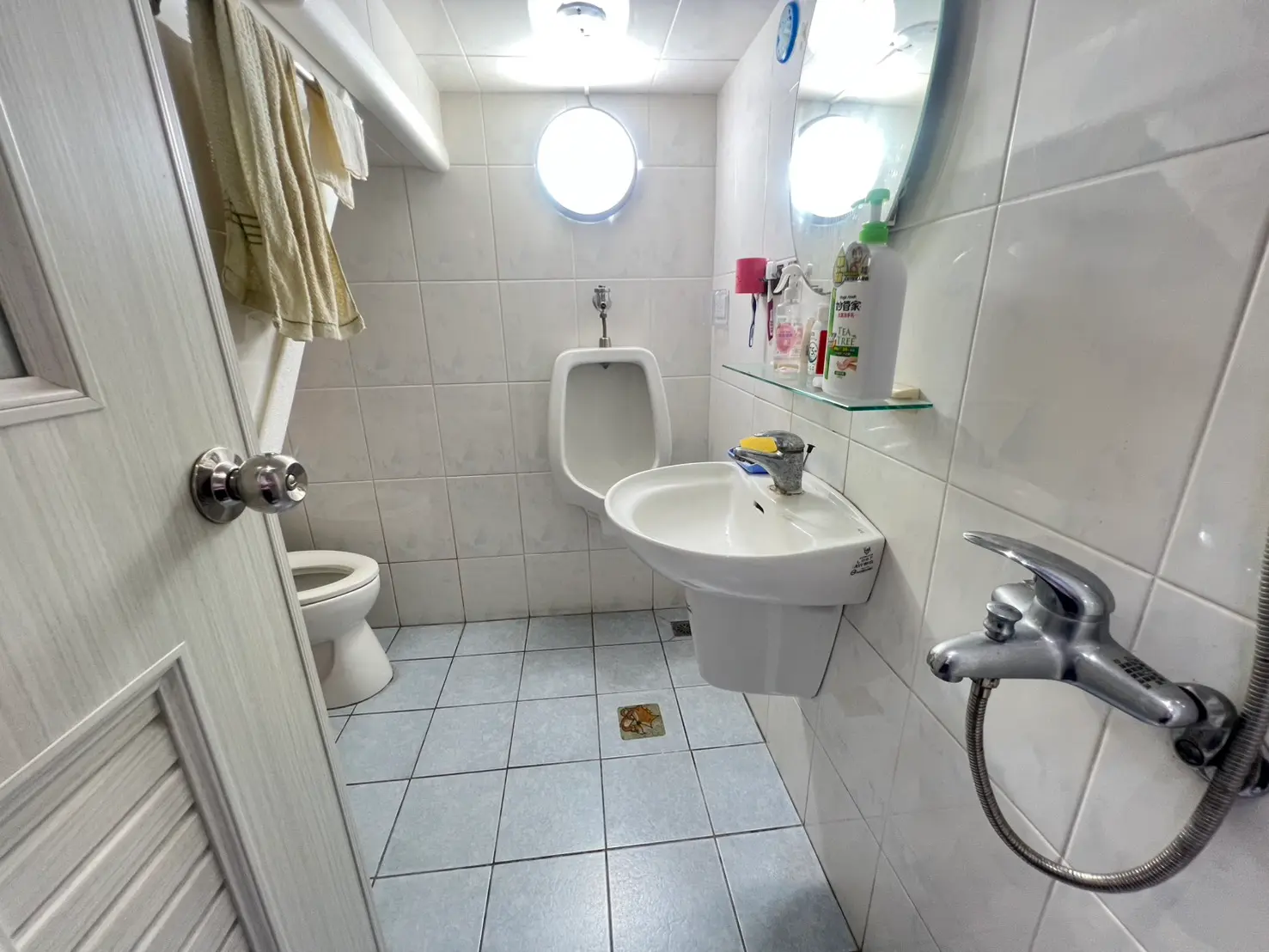 35 bedrooms townhouse for sale in Sanmin District, Kaohsiung City | NT$ 14 800 000 | 22 ping slide 2