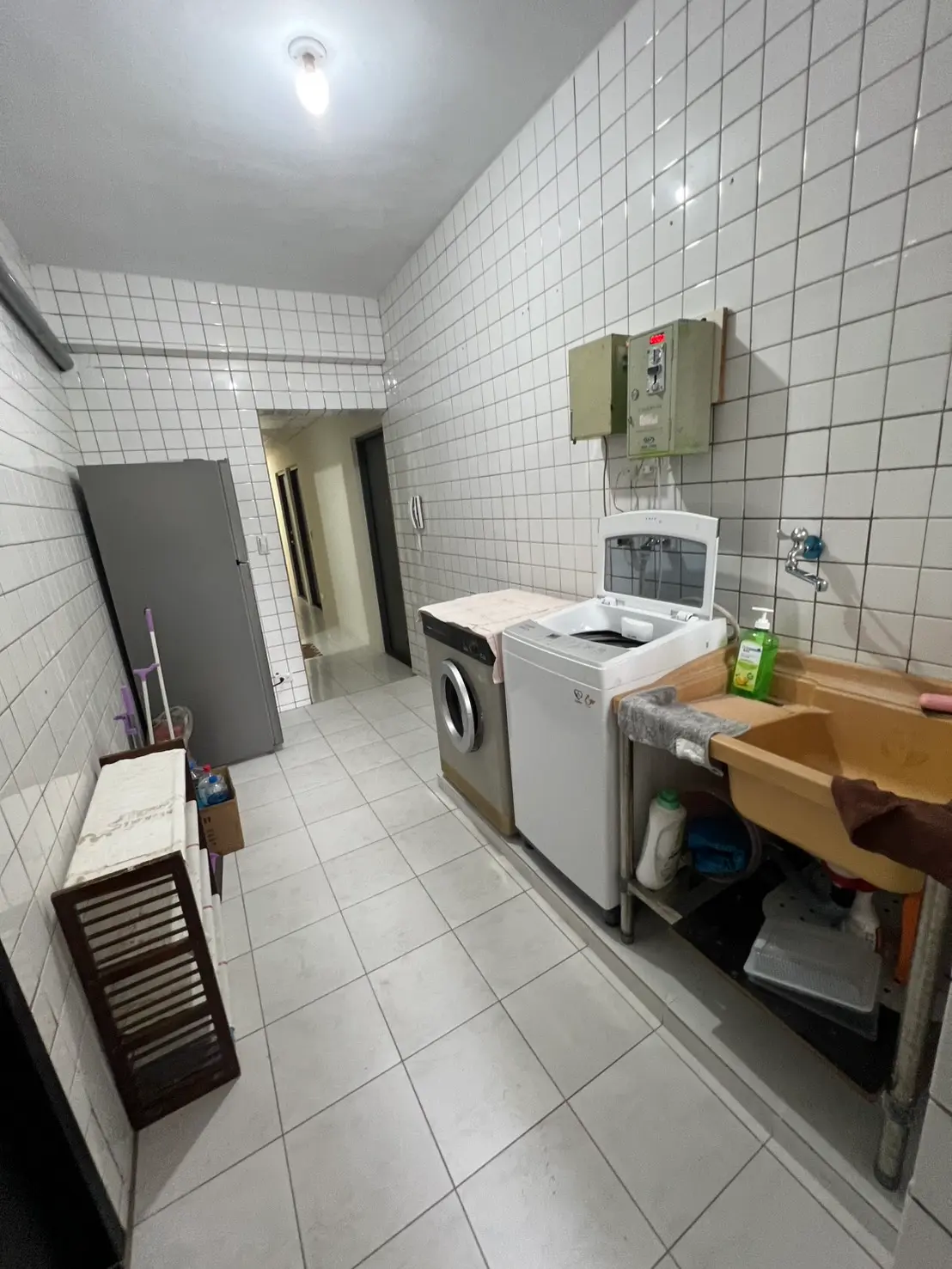 Room for rent in Shilin District, Taipei City | NT$ 18 000 | 8 ping slide 8