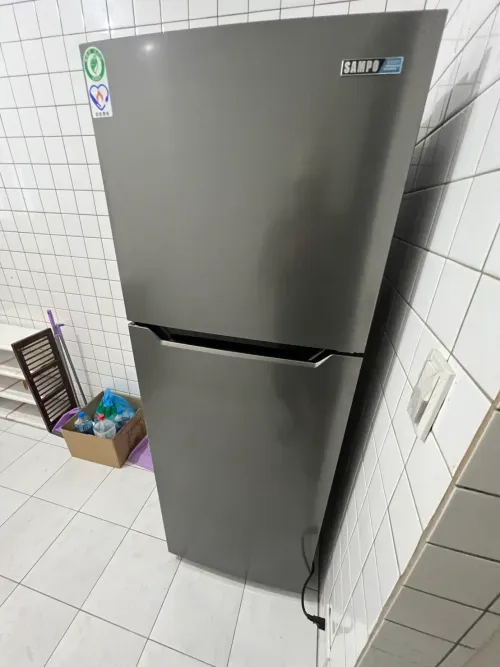 Room for rent NT$ 18 000 - Furong Street - 5 bedrooms