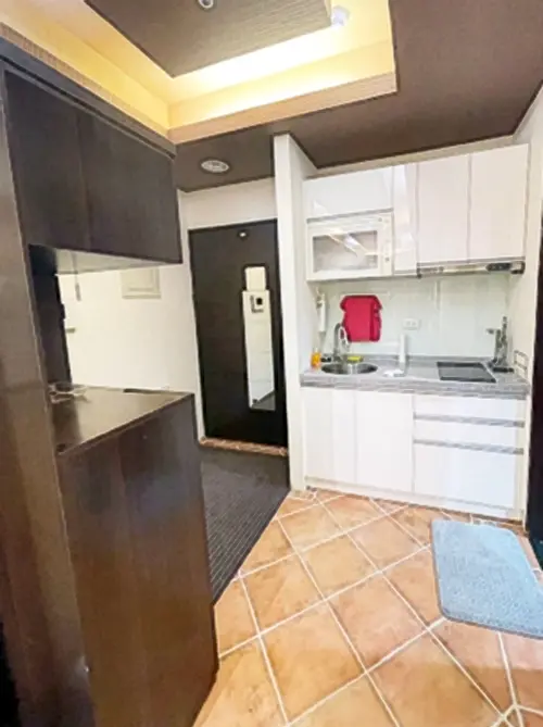 2 bedrooms apartment for rent in Wanhua District, Taipei City | NT$ 43 000 | 15 ping slide 3