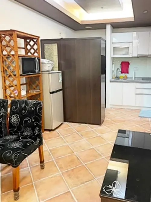 2 bedrooms apartment for rent in Wanhua District, Taipei City | NT$ 43 000 | 15 ping slide 2