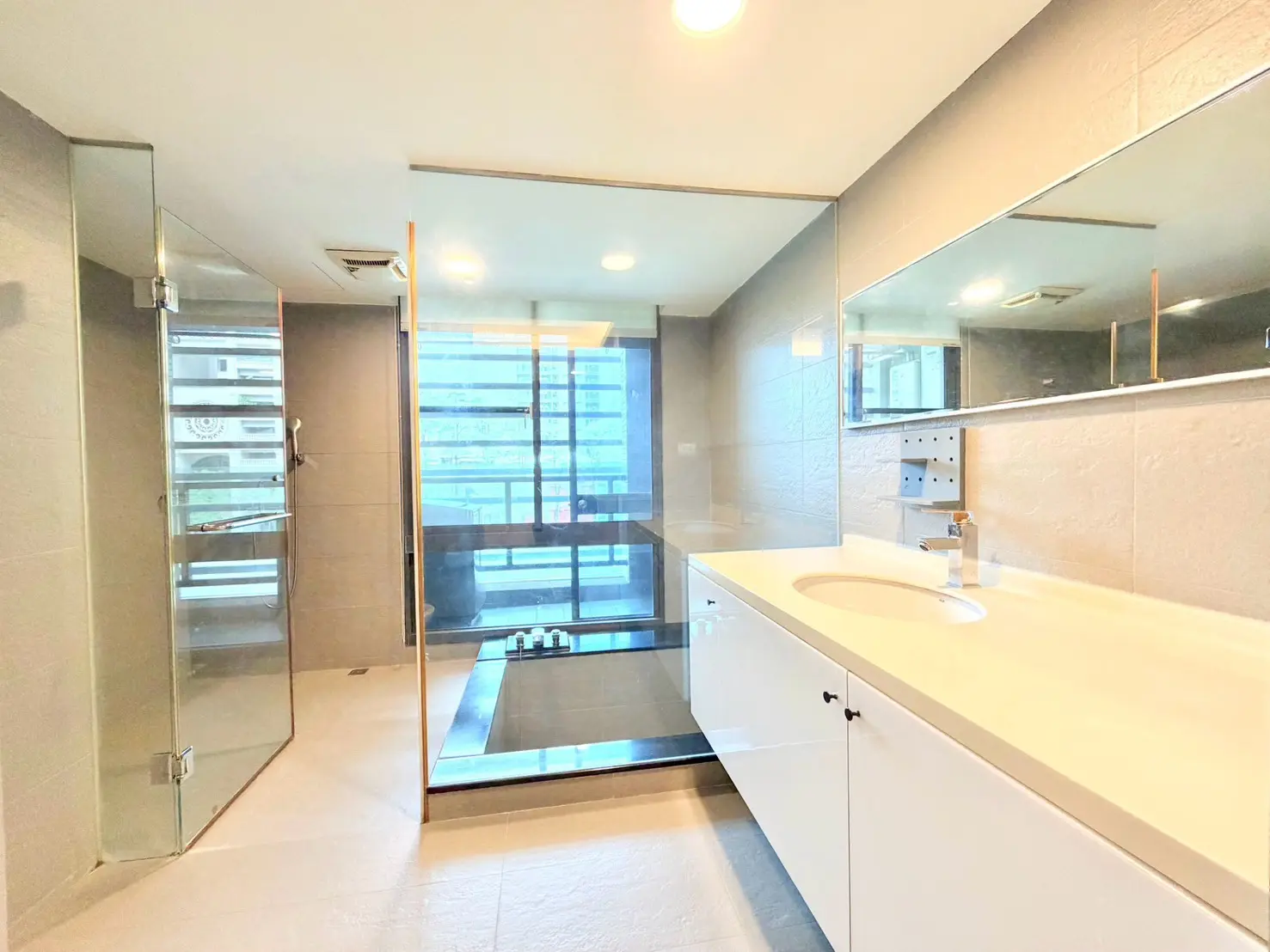 1 room apartment for rent in Xitun District, Taichung City | NT$ 26 000 | 20 ping slide 14