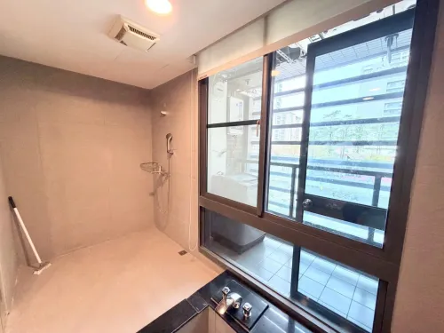 1 room apartment for rent in Xitun District, Taichung City | NT$ 26 000 | 20 ping slide 17