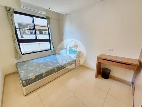 Apartment for sale TWD 15 880 000 - Yonghua 5th Street - 3 bedrooms