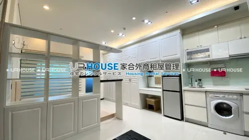 Studio apartment for rent in Xinyi District, Taipei City | NT$ 36 000 | 10 ping slide 7