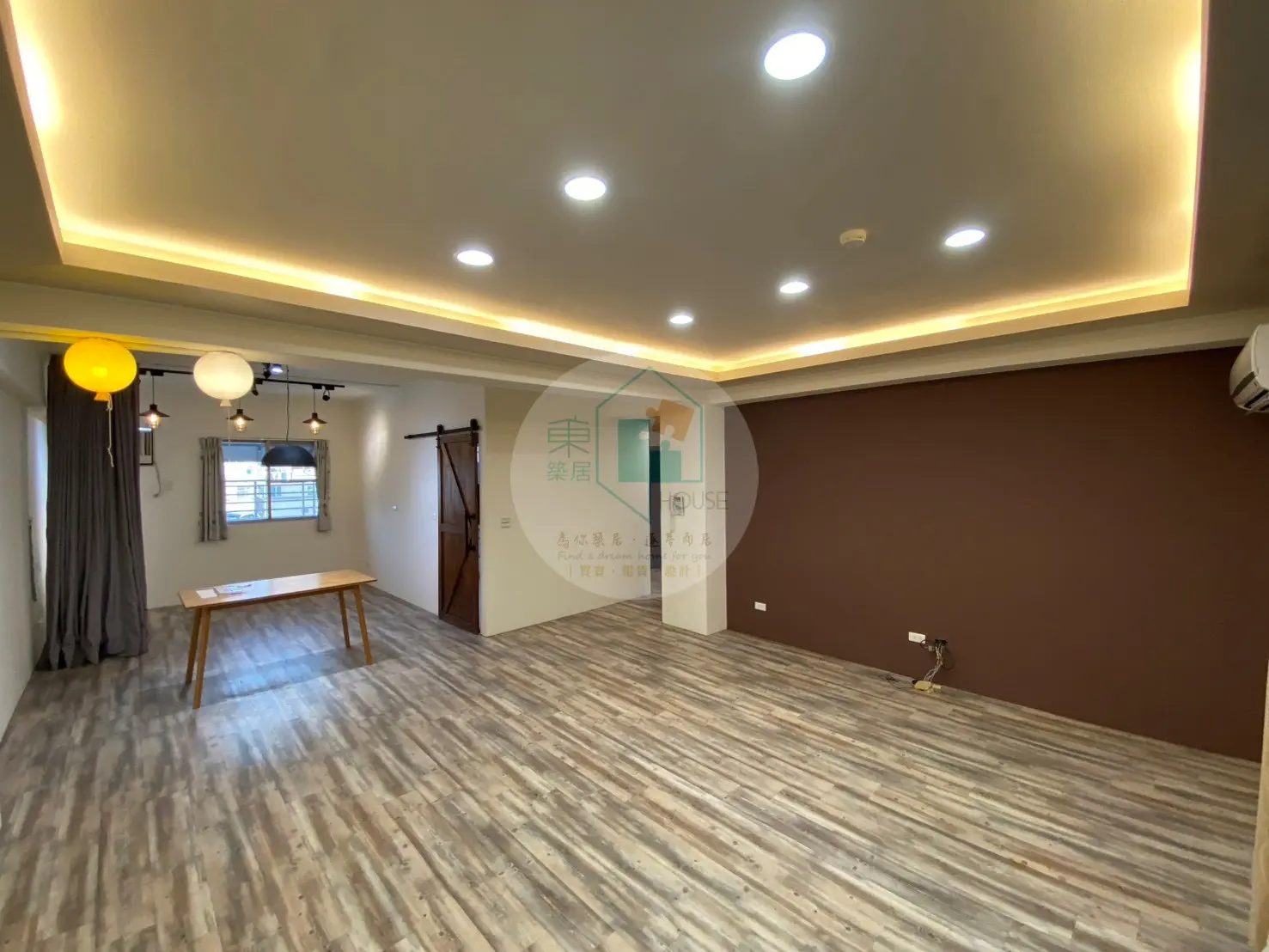 3 bedrooms apartment for sale in Anping District, Tainan City | TWD 10 880 000 | 30 ping slide 0