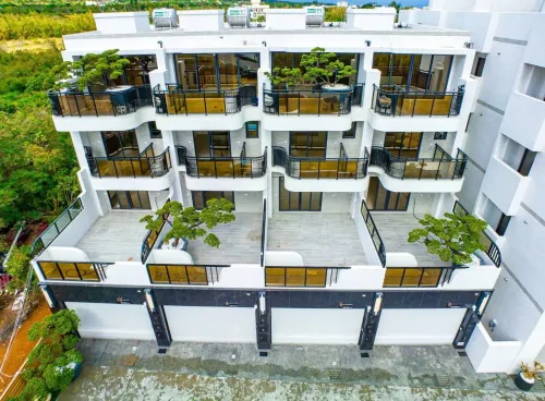 4 bedrooms townhouse for sale in Hengchun Township, Pingtung County | NT$ 26 800 000 | 92 ping slide 1