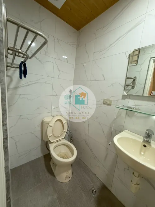 Townhouse for rent TWD 25 800 -  - 4 bedrooms