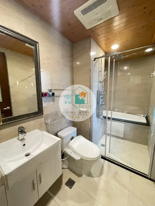 Apartment for rent TWD 42 800 -  - 3 bedrooms