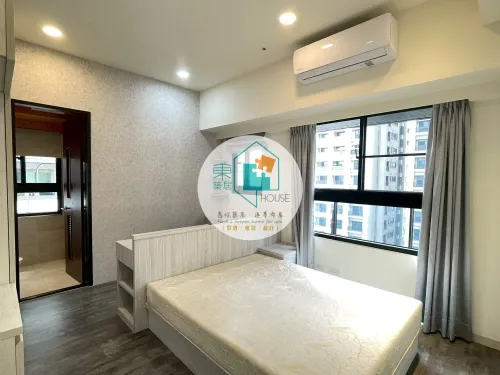 Apartment for rent TWD 42 800 - Section 2, Yonghua Road - 3 bedrooms