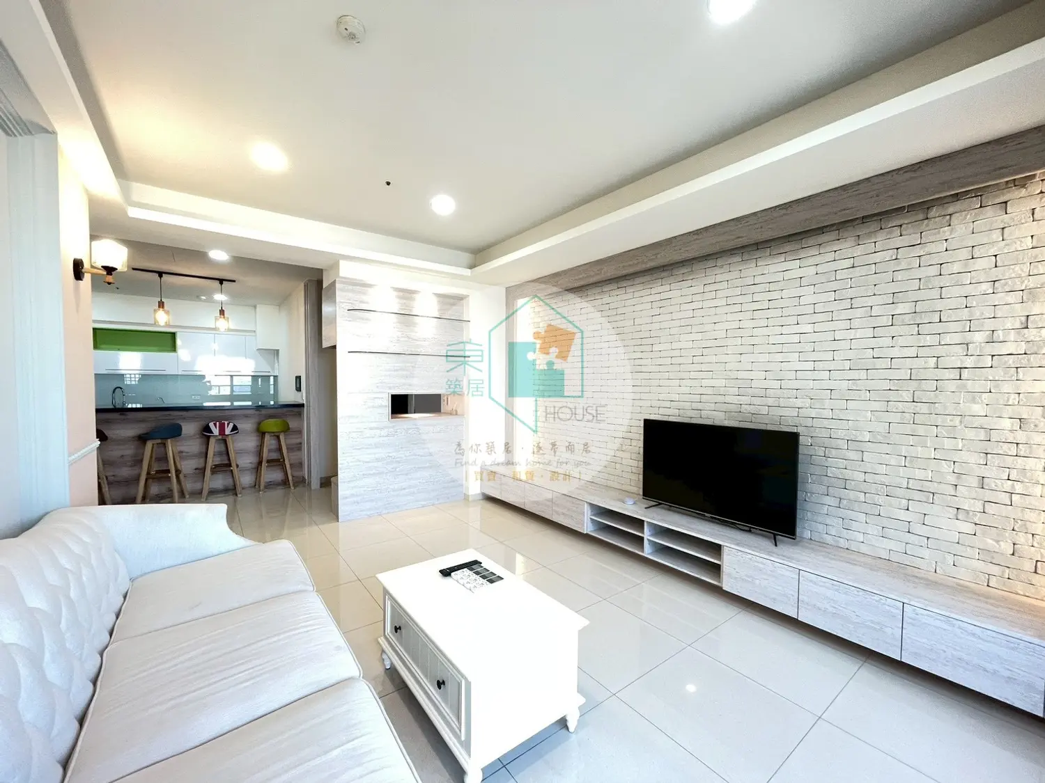 3 bedrooms apartment for rent TWD 38 800 - 28 ping - Anping District,Tainan City slide 1