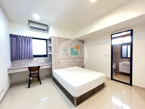 Apartment for rent TWD 38 800 - Yonghua 5th Street - 3 bedrooms