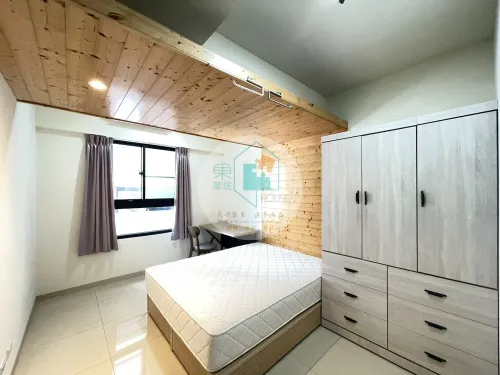 Apartment for rent TWD 38 800 - Yonghua 5th Street - 3 bedrooms