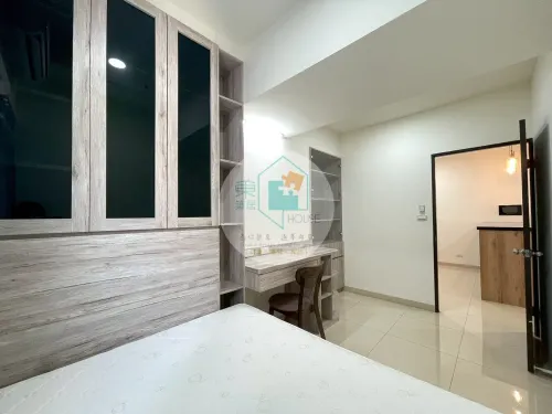 Apartment for rent TWD 38 800 - Yonghua 5th Street - 3 bedrooms
