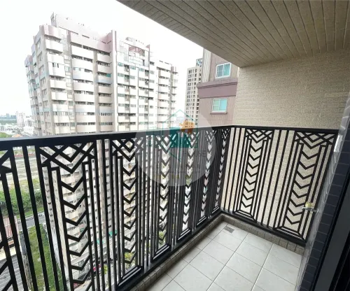 Apartment for rent TWD 29 800 - Section 2, Yonghua Road - 3 bedrooms