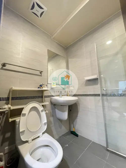 Apartment for rent TWD 33 800 - Yonghua 5th Street - 3 bedrooms