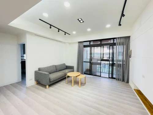 3 bedrooms apartment for rent in West District, Taichung City | NT$ 32 000 | 28 ping slide 17