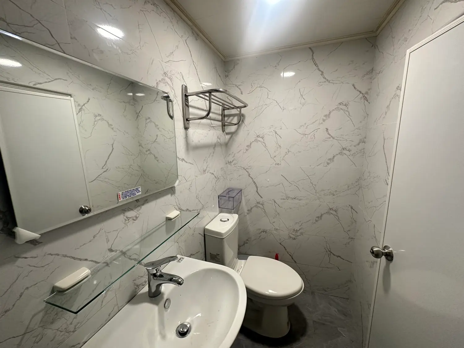 Room for rent in Sanmin District, Kaohsiung City | TWD 10 500 | 7 ping slide 1