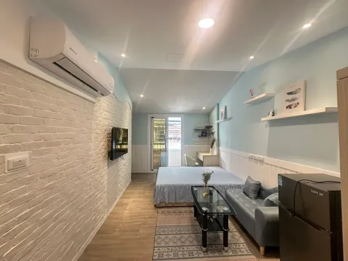 Room for rent TWD 10 500 - Alley 26, Lane 425, Dashun 2nd Road - 3 bedrooms