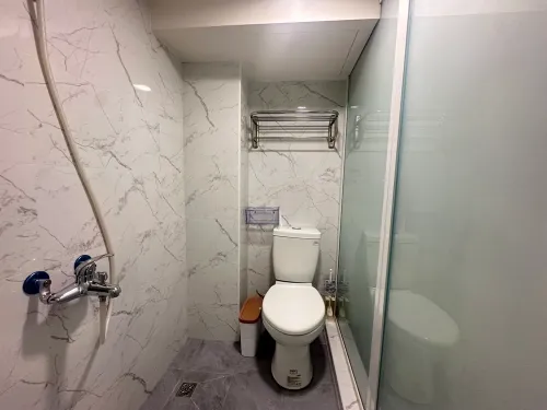 Room for rent TWD 10 500 - Alley 26, Lane 425, Dashun 2nd Road - 3 bedrooms