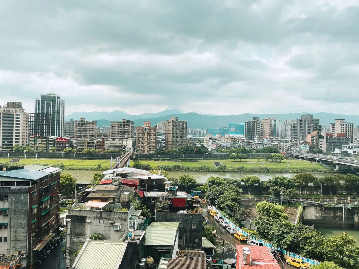 3 bedrooms apartment for sale TWD 77 000 000 - 35 ping - Nangang District,Taipei City slide 13