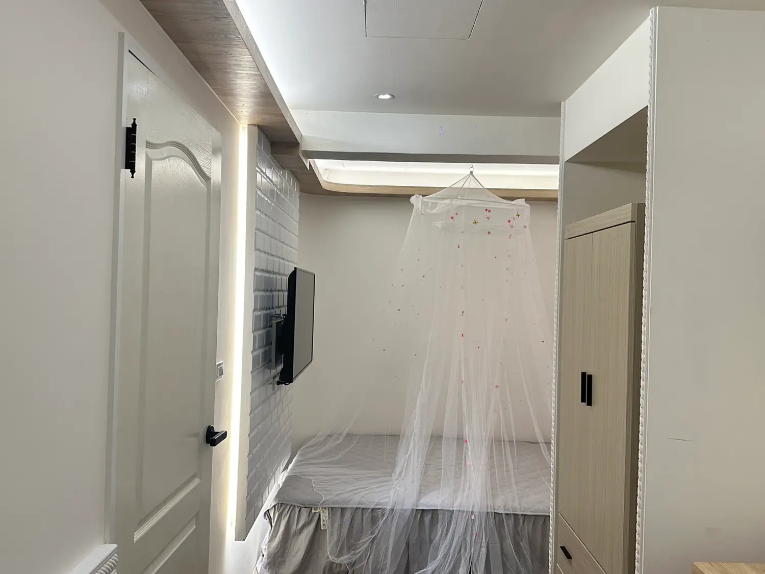 Room for rent in Sanmin District, Kaohsiung City | TWD 10 500 | 7 ping slide 2