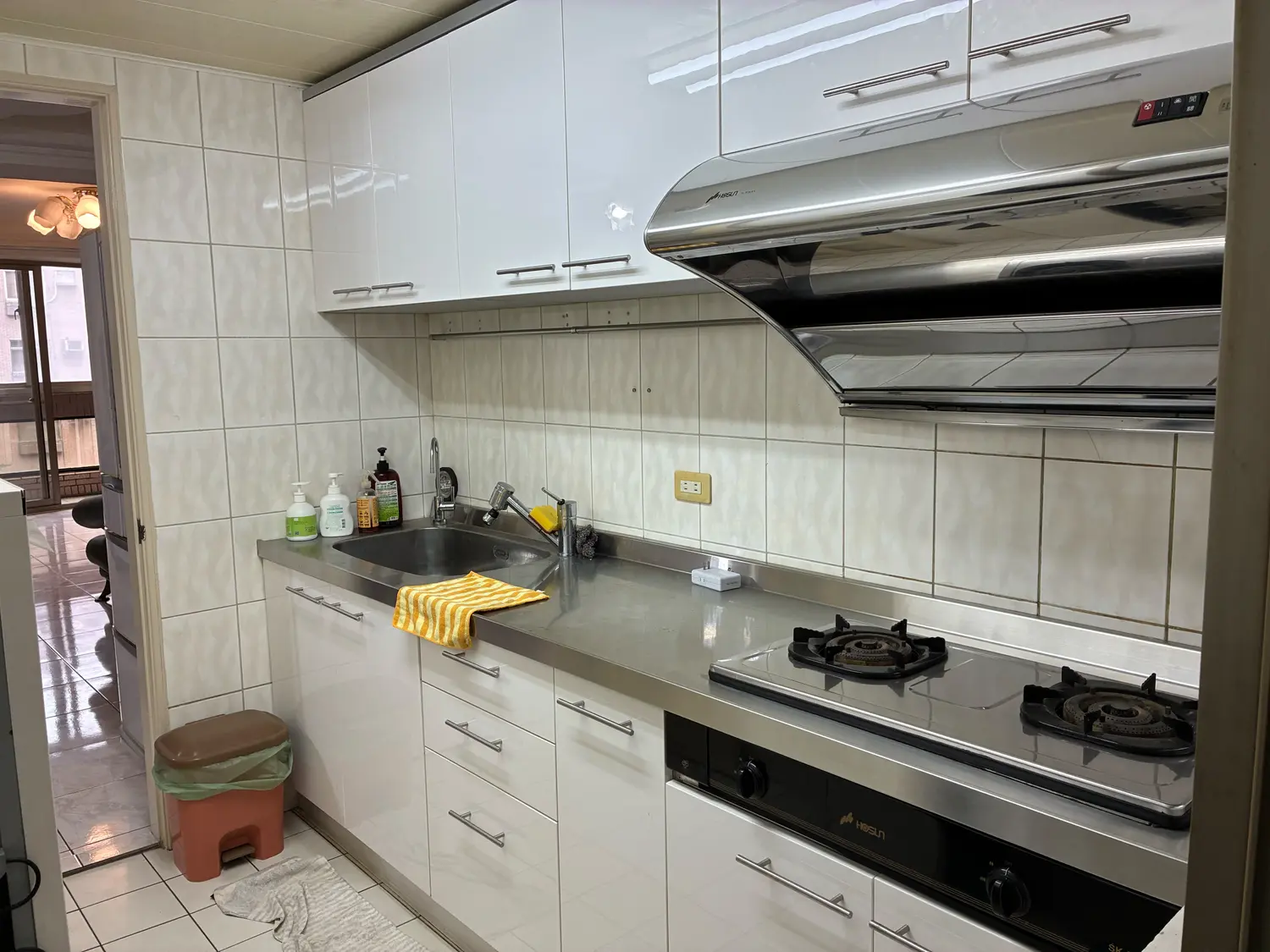 4 bedrooms apartment for rent in Zhubei City, Hsinchu County | TWD 35 000 | 33 ping slide 9