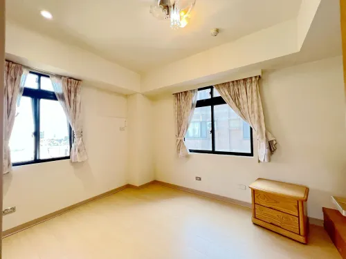 Apartment for sale TWD 59 800 000 - Lane 199, Dunhua North Road - 3 bedrooms