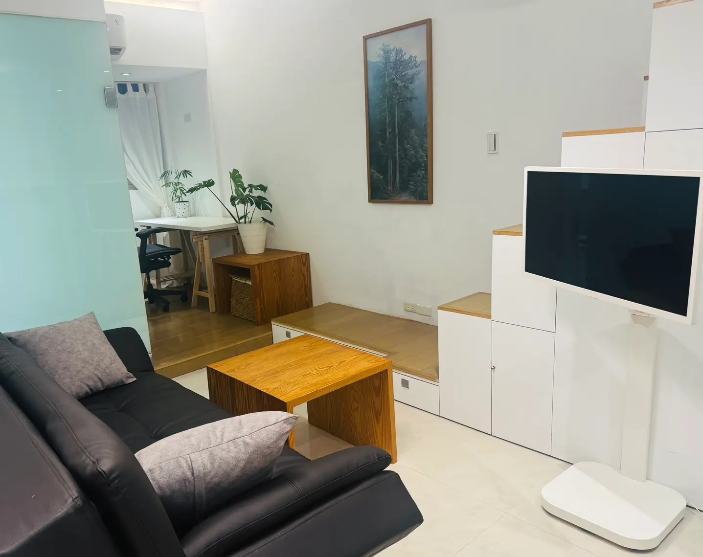 1 bedroom apartment for rent in Xinyi District, Taipei City | NT$ 31 000 | 10 ping slide 0
