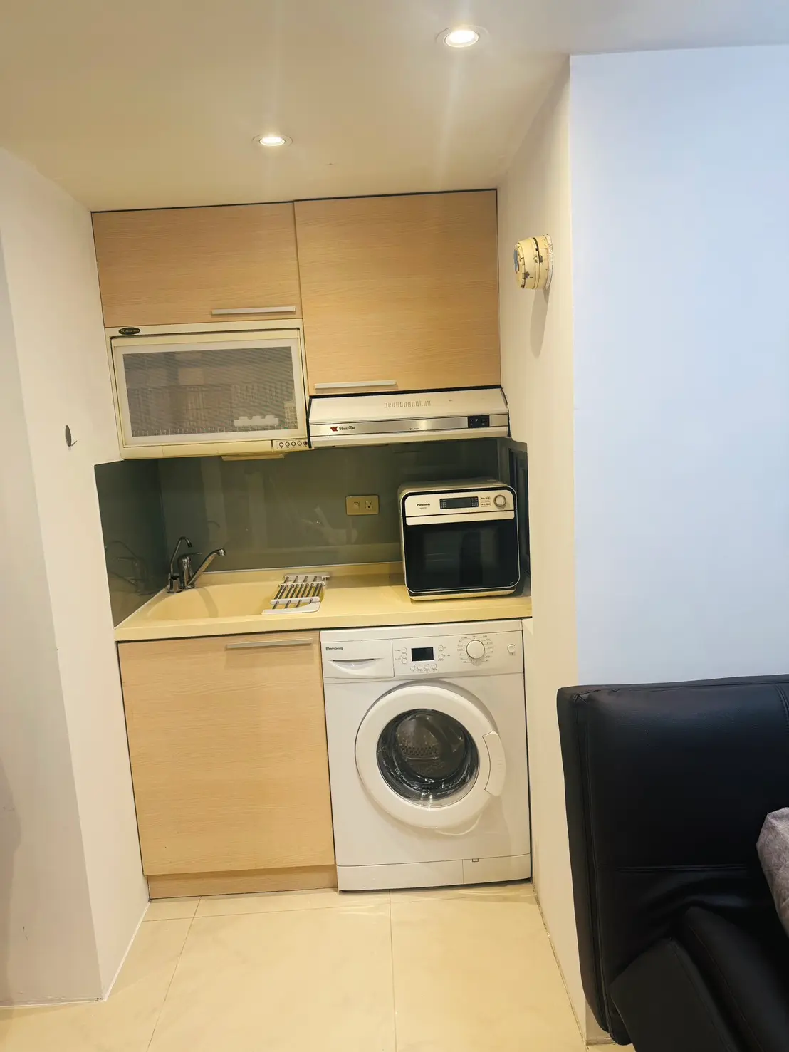 1 bedroom apartment for rent in Xinyi District, Taipei City | NT$ 31 000 | 10 ping slide 4