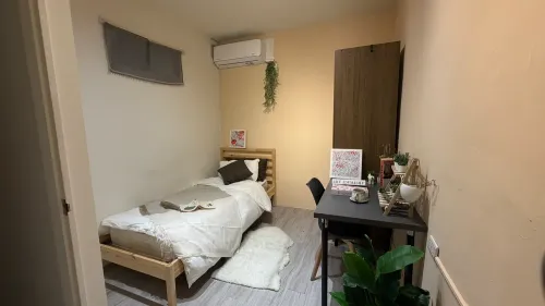 Room for rent TWD 13 000 - Songshan Rd - 4 bedrooms