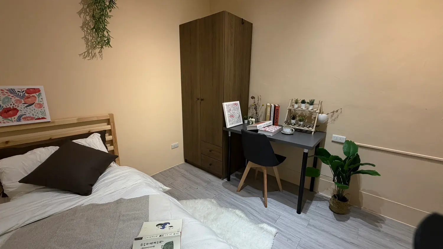 Room for rent in Xinyi District, Taipei City | TWD 13 000 | 4 ping slide 2