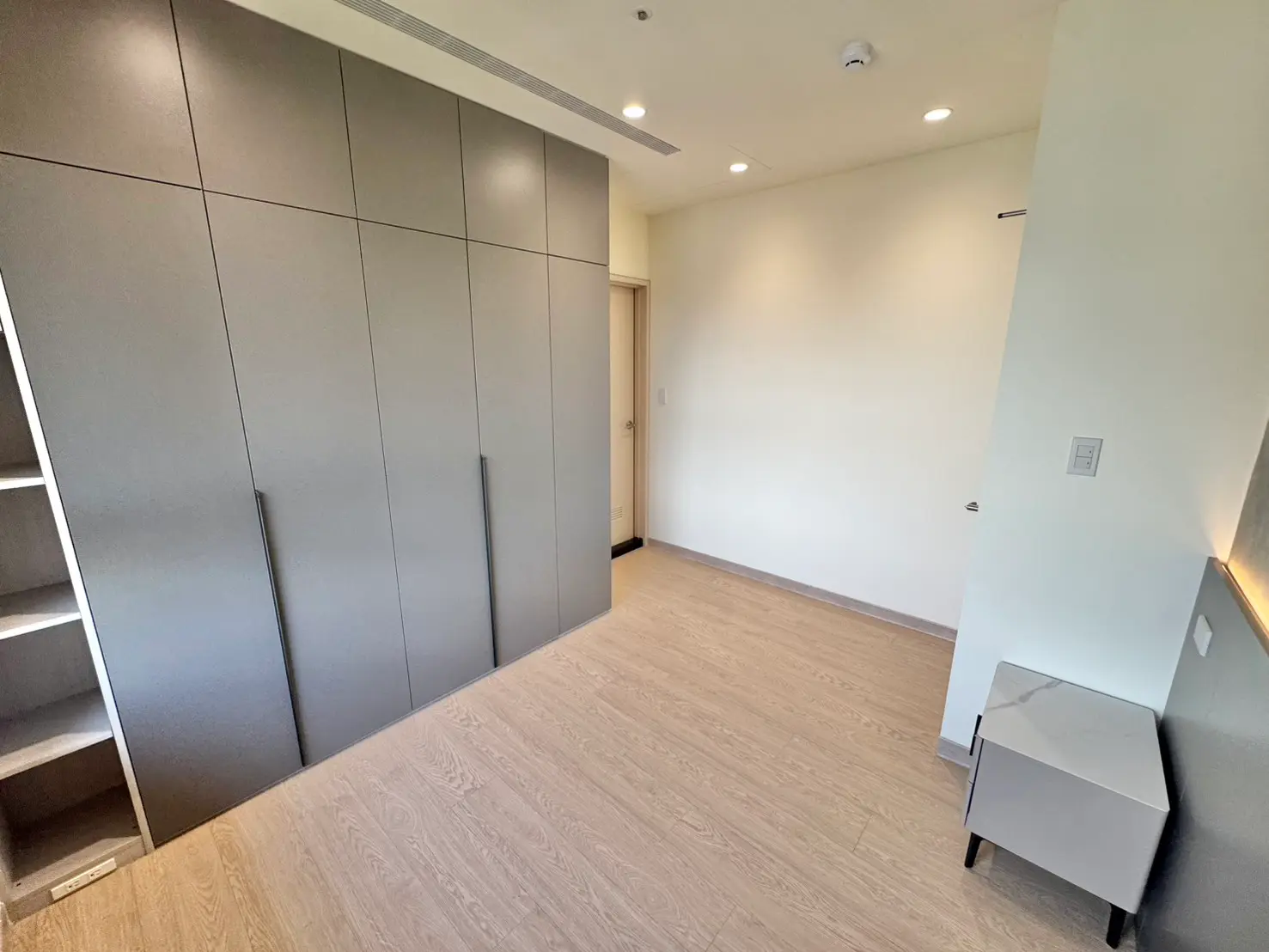 3 bedrooms apartment for rent in Xitun District, Taichung City | NT$ 39 000 | 35 ping slide 10