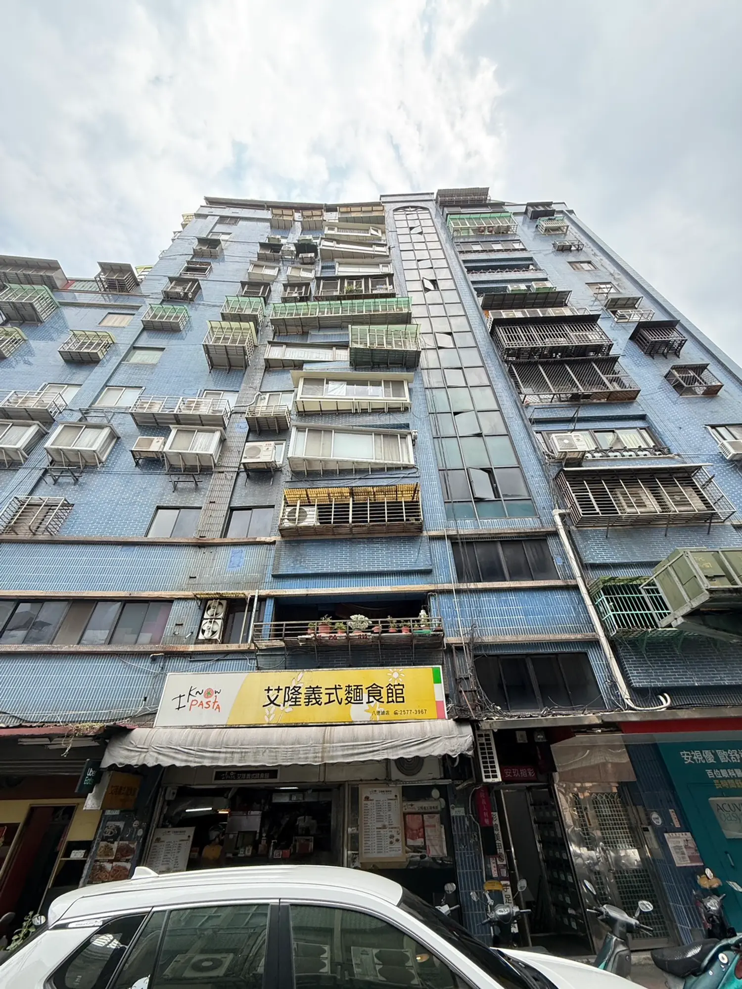 3 bedrooms apartment for sale TWD 35 000 000 - 31 ping - Taipei City,Songshan District slide 10