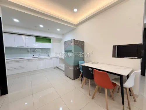 3 bedrooms apartment for rent in Anping District, Tainan City | NT$ 36 800 | 30 ping slide 5