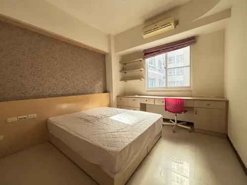 Apartment for rent TWD 25 000 - Meishu East 6th St - Studio