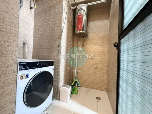 3 bedrooms apartment for rent in West Central District, Tainan City | NT$ 36 800 | 19 ping slide 17