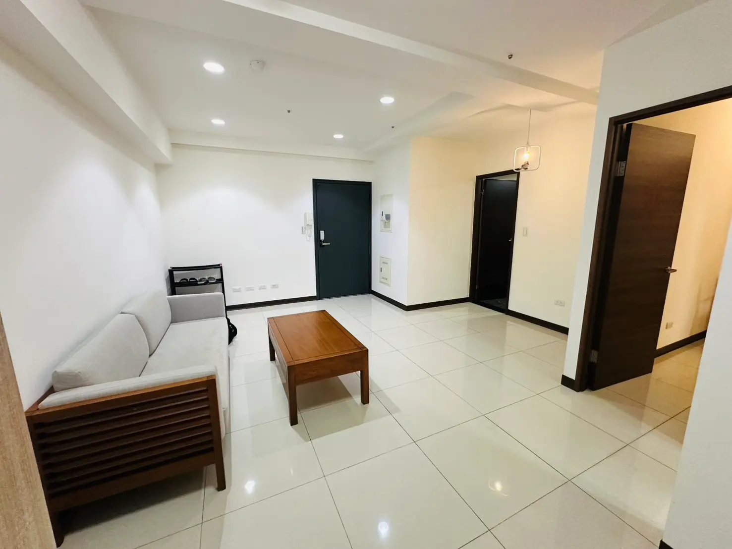 1 room apartment for rent in Xitun District, Taichung City | TWD 26 000 | 15 ping slide 0