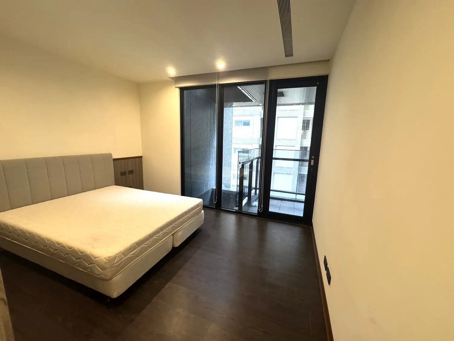 3 bedrooms apartment for rent in Shilin District, Taipei City | NT$ 190 000 | 51 ping slide 10