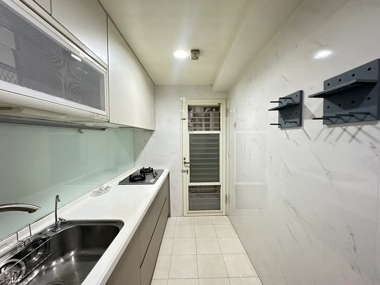 3 bedrooms apartment for rent TWD 26 000 - 25 ping - Tucheng District, New Taipei City slide 10