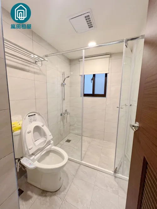 Apartment for rent TWD 22 000 - Zhongshan Rd - 2 bedrooms