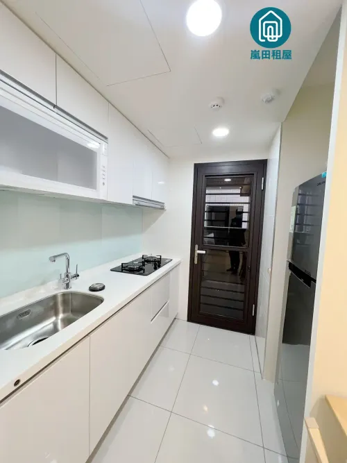 Apartment for rent TWD 22 000 - Zhongshan Rd - 2 bedrooms