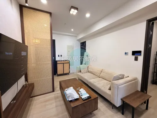 3 bedrooms apartment for rent in East District, Tainan City | NT$ 28 800 | 16 ping slide 1
