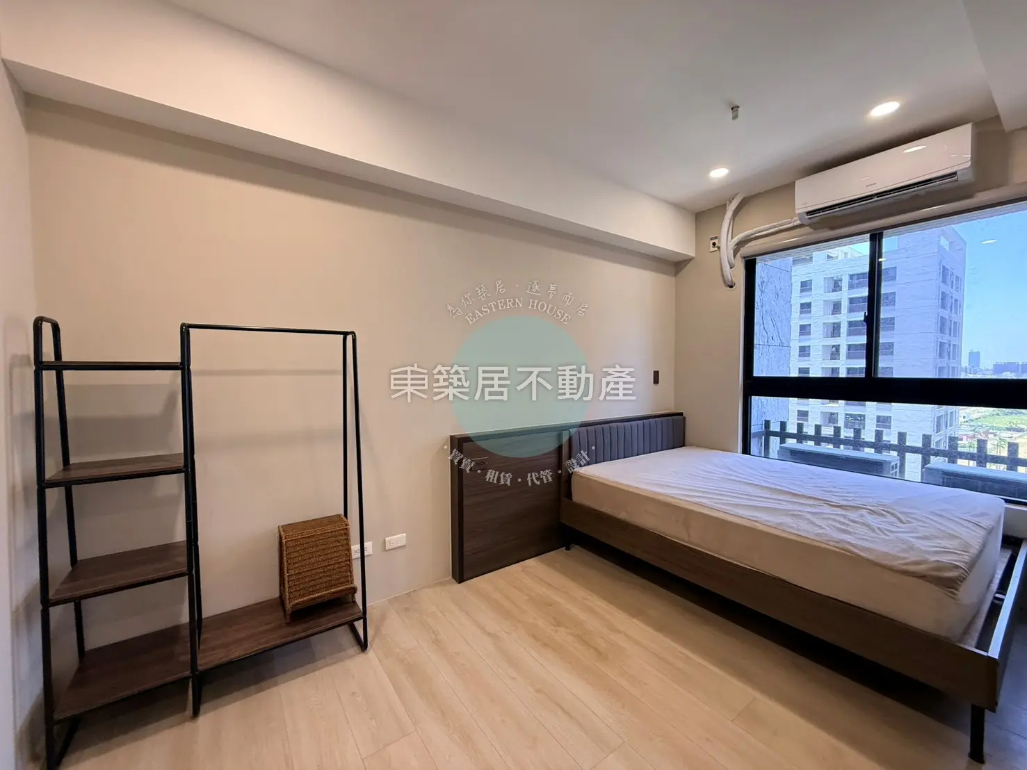 3 bedrooms apartment for rent in East District, Tainan City | NT$ 28 800 | 16 ping slide 6