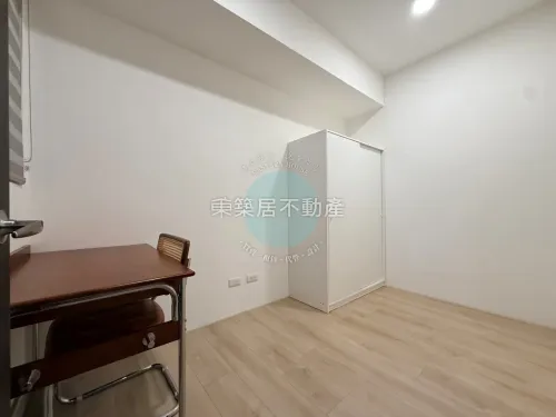 3 bedrooms apartment for rent in East District, Tainan City | NT$ 28 800 | 16 ping slide 9